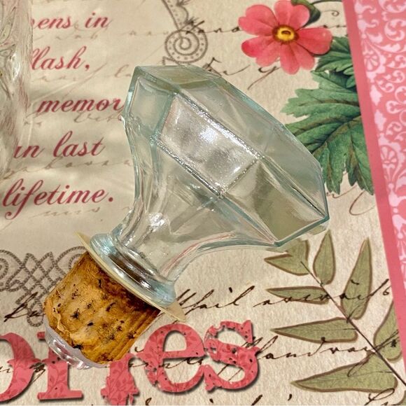 Vintage Hiram Walker Whiskey Liquor Bottle Starburst Design with Decanter - Picture 4 of 11